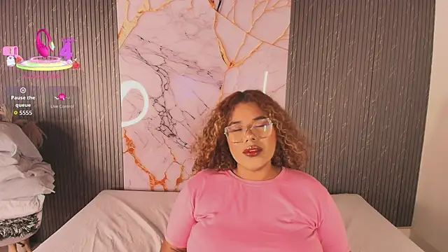  nickypurple  online show from February 2026 12:58:02 PM