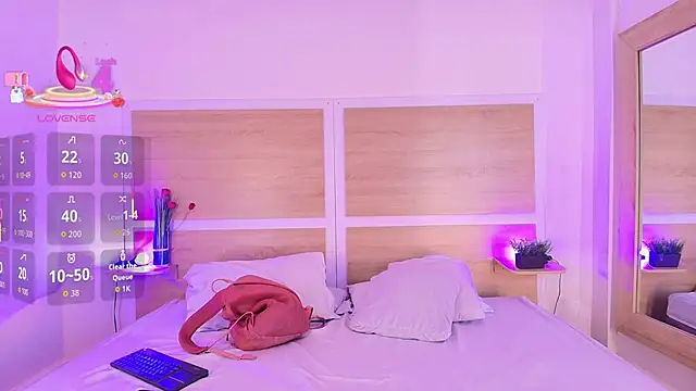  nickypurple  online show from November 2025 07:14:01 PM