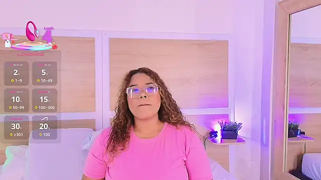  nickypurple  online show from February 2026 01:42:02 PM