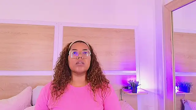  nickypurple  online show from May 2026 06:34:02 PM