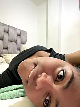 matatanlove online show from November 2025 01:06:02 AM