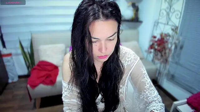 Lunlunera online show from December 2025 02:44:02 AM