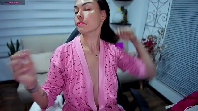 Lunlunera online show from February 2026 01:35:02 AM