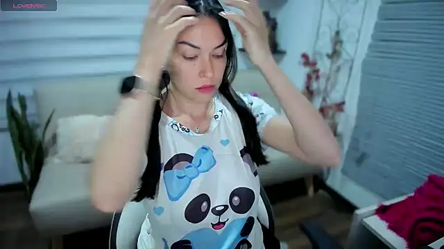 Lunlunera online show from April 2026 03:57:02 AM