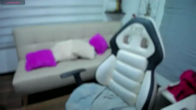 Lunlunera online show from April 2026 02:02:02 AM