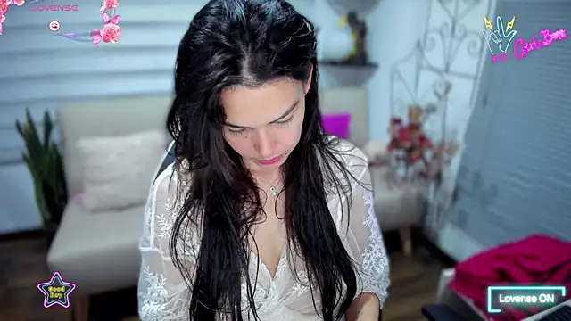 Lunlunera online show from February 2026 01:55:02 AM