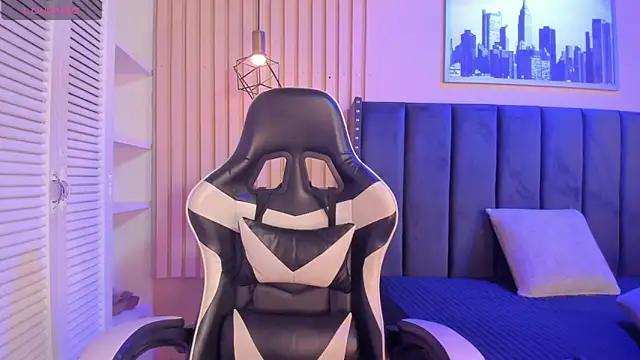 ashlye miller  online show from April 2026 04:37:02 AM