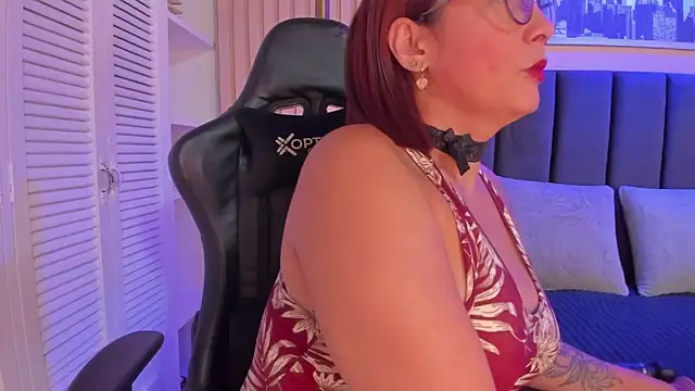 Snapshot of ashlye_miller_ chatting on October 2025 04:25:02 AM ashlye miller online show from October 2025 04:25:02 AM