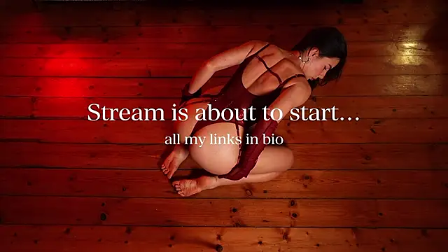 denise sweetbunny online show from March 2026 06:01:01 PM