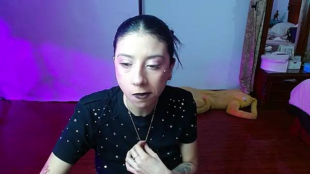 Snapshot of _holy_1 chatting on May 2026 03:47:01 AM holy 1 online show from May 2026 03:47:01 AM