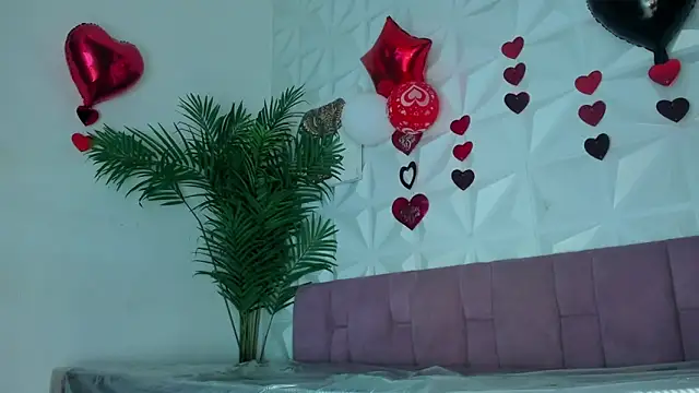 Hellen Sky online show from February 2026 07:04:02 PM