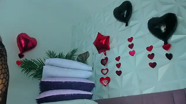 Hellen Sky online show from March 2026 07:20:02 PM