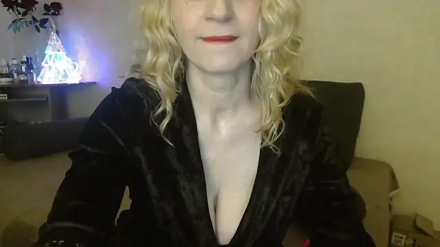 Natasha Nannette online show from February 2026 03:04:01 AM