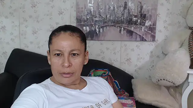 mature martina online show from June 2026 09:16:01 PM