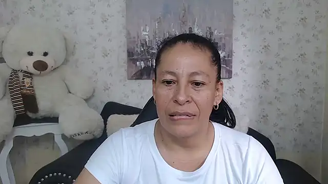 mature martina online show from March 2026 07:10:01 PM