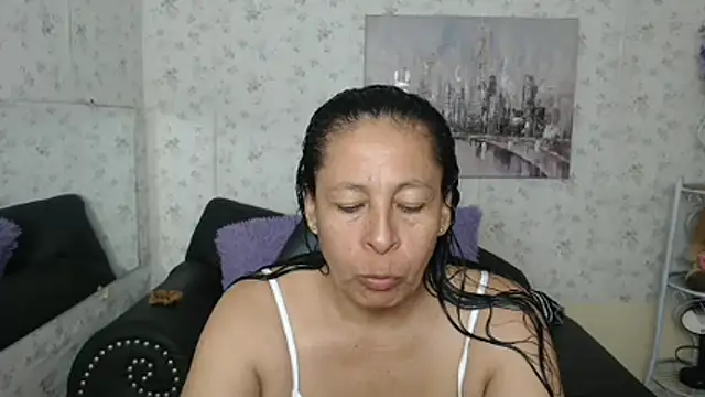 mature martina online show from June 2026 11:43:01 PM