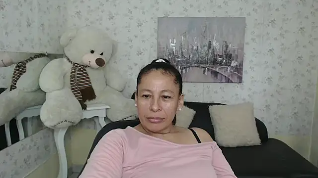 mature martina online show from May 2026 09:22:02 PM