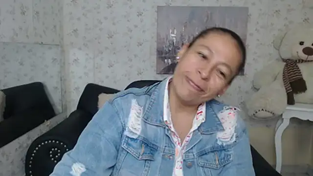 mature martina online show from May 2026 11:39:02 AM