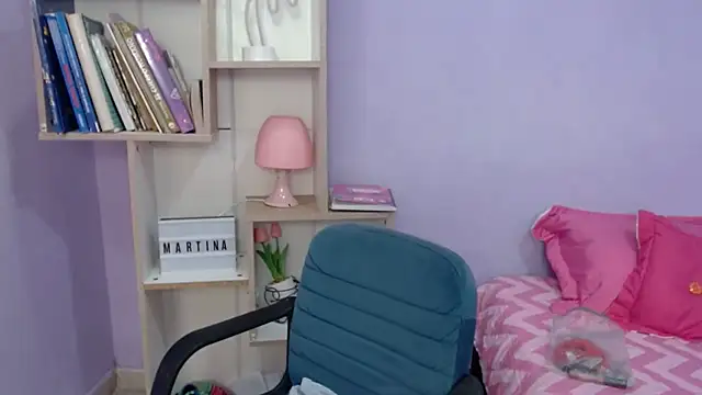 mature martina online show from November 2025 12:21:02 PM