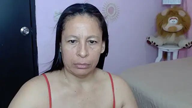 Snapshot of mature_martina chatting on October 2025 07:48:02 PM mature martina online show from October 2025 07:48:02 PM