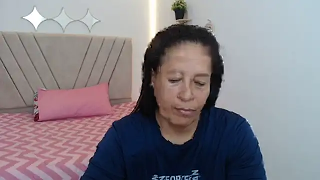 mature martina online show from April 2026 10:38:02 PM