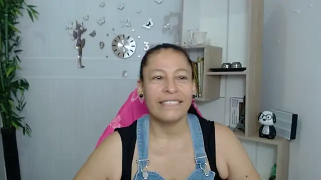 mature martina online show from July 2026 08:53:01 PM
