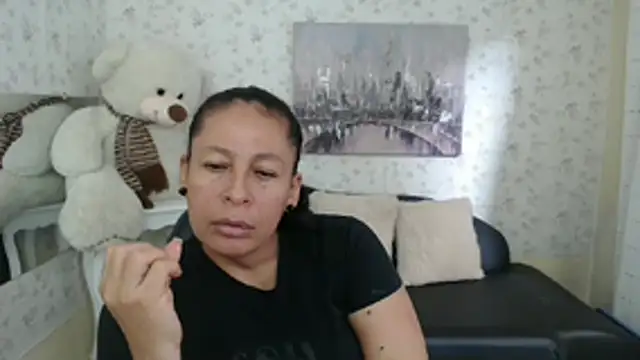 mature martina online show from May 2026 08:44:02 PM