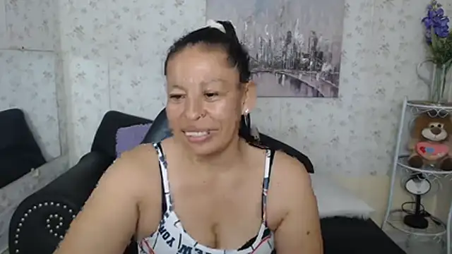 mature martina online show from July 2026 10:54:02 PM