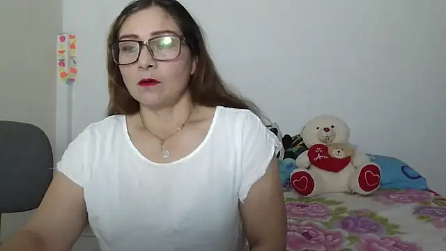 ruby-milf1 online show from February 2025 07:52:01 PM