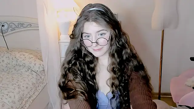 RuthMorse online show from February 2026 07:00:01 PM