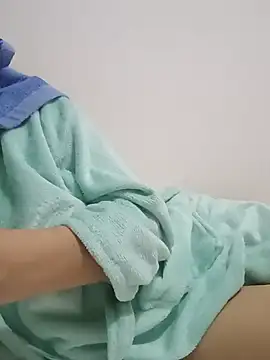 luli222 online show from July 2026 09:48:02 PM
