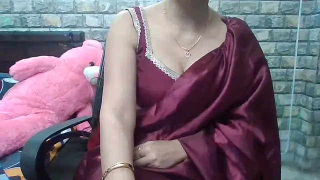 Sexy iknoor online show from November 2025 04:35:01 AM