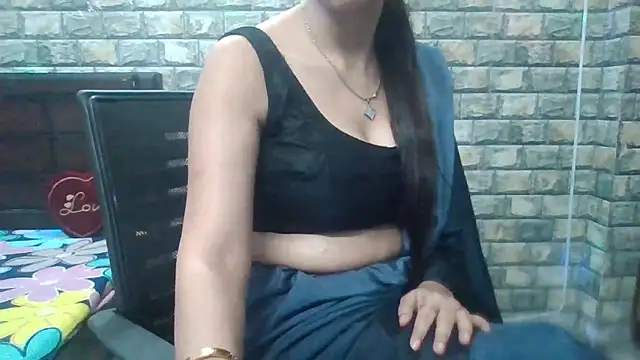 Sexy iknoor online show from November 2025 04:38:02 AM