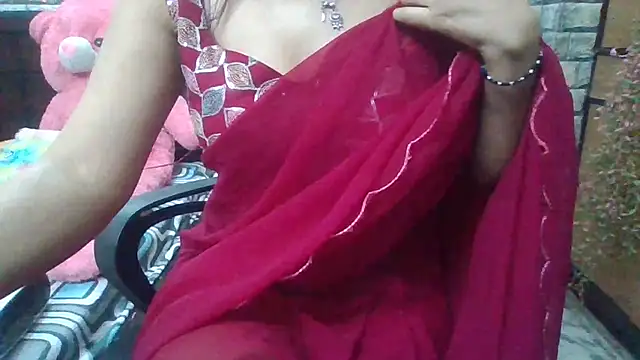 Snapshot of Sexy_iknoor chatting on February 2025 04:30:01 AM Sexy iknoor online show from February 2025 04:30:01 AM