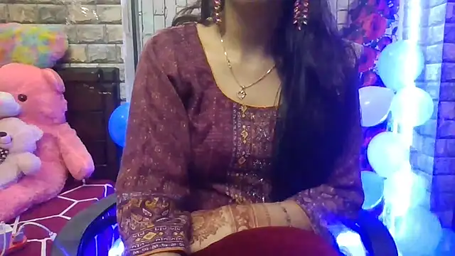 Sexy iknoor online show from February 2026 06:03:01 AM