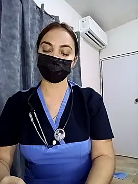 MEGAN X0XX online show from November 2025 05:45:02 PM