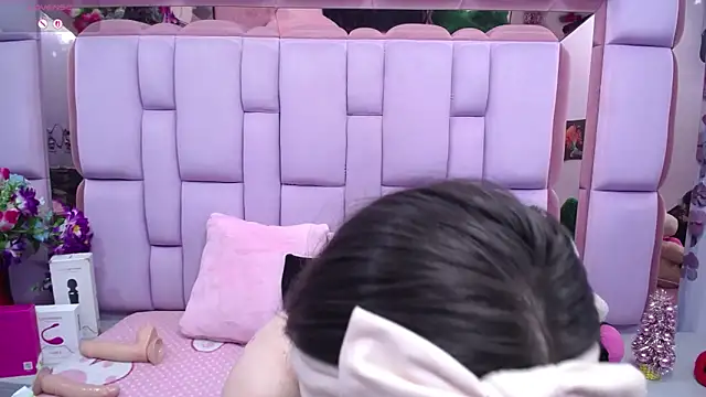 Belly Rosse online show from December 2025 02:33:01 PM