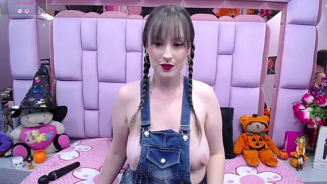 Snapshot of Belly_Rosse chatting on October 2025 02:50:02 PM Belly Rosse online show from October 2025 02:50:02 PM