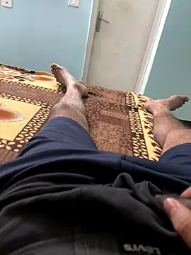 yourheroforfun online show from November 2025 06:30:02 PM