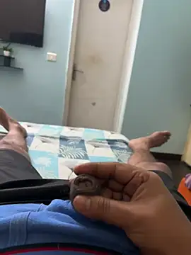 yourheroforfun online show from April 2026 06:42:01 PM