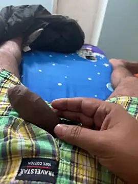 yourheroforfun online show from February 2026 06:31:01 PM