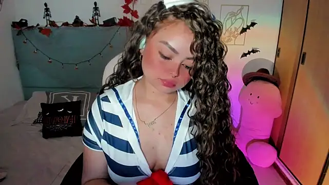 Snapshot of damn_that_booty chatting on October 2025 11:09:01 AM damn that booty online show from October 2025 11:09:01 AM