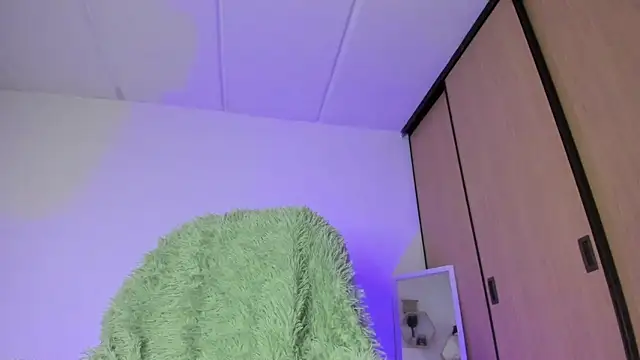 damn that booty online show from January 2025 11:17:01 AM