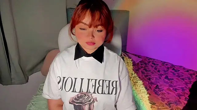 damn that booty online show from October 2025 12:23:02 AM