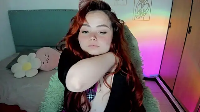 Snapshot of damn_that_booty chatting on November 2025 01:10:02 AM damn that booty online show from November 2025 01:10:02 AM