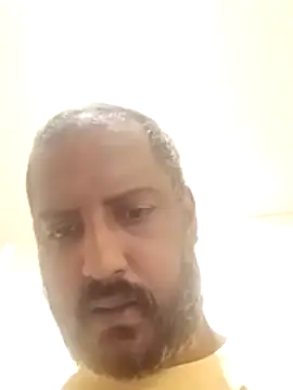 bink1982 online show from December 2025 06:15:02 AM