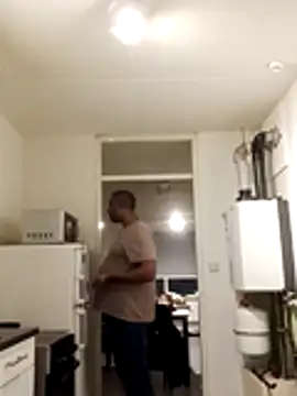 bink1982 online show from January 2026 04:32:01 PM