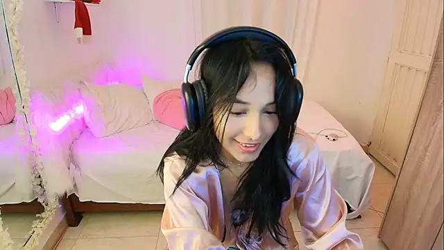 Nanami 19 online show from December 2025 08:25:01 PM