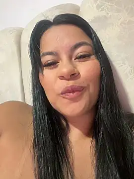 Margaret Saunders online show from April 2026 03:52:01 AM