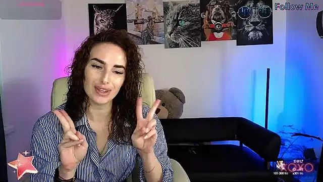 xx adrihanna xx online show from February 2025 03:08:01 PM